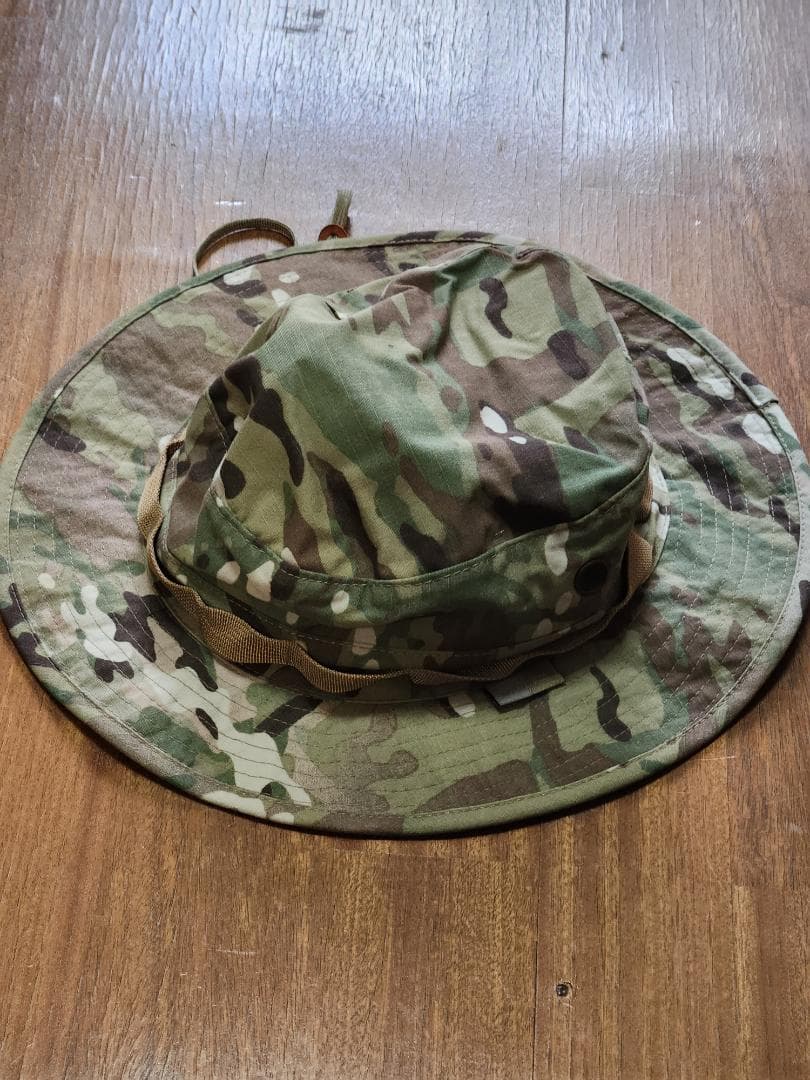 米軍　マルチカム迷彩服　上下帽子ベルトセット　メンズ