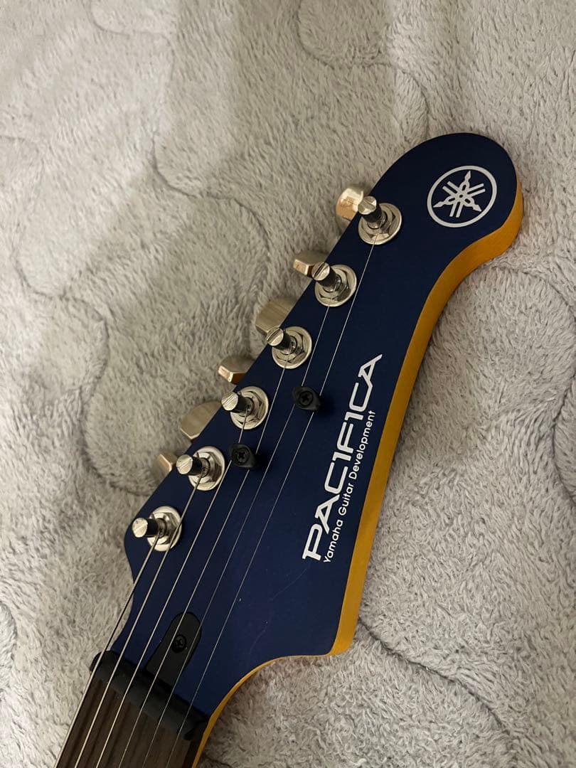 エレキギター マットブルー