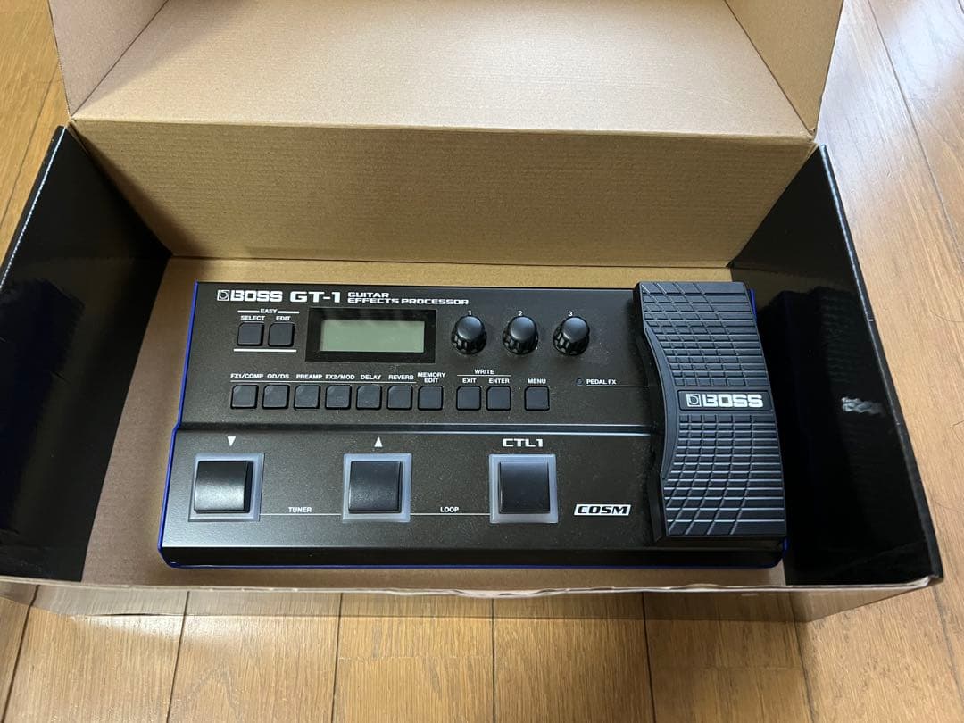 ギター BOSS GT-1