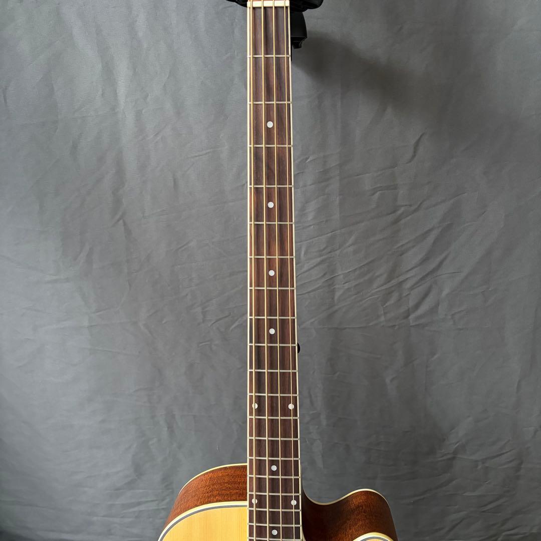 原琉斗 様URIEL UJB-200CE NS アコースティックベース エレアコ