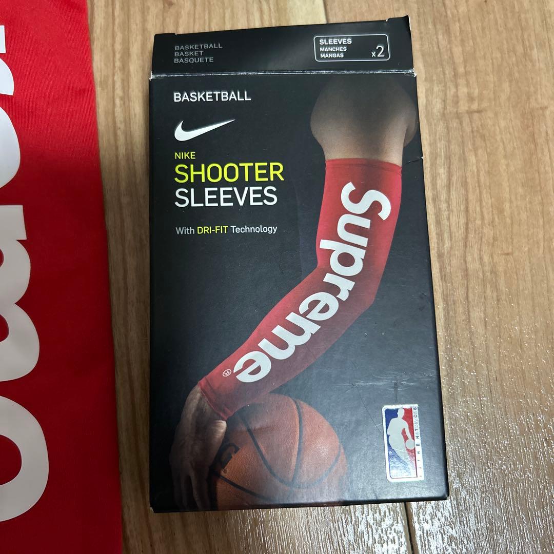 シュプリーム　Supreme NIKE ナイキ　アームカバー