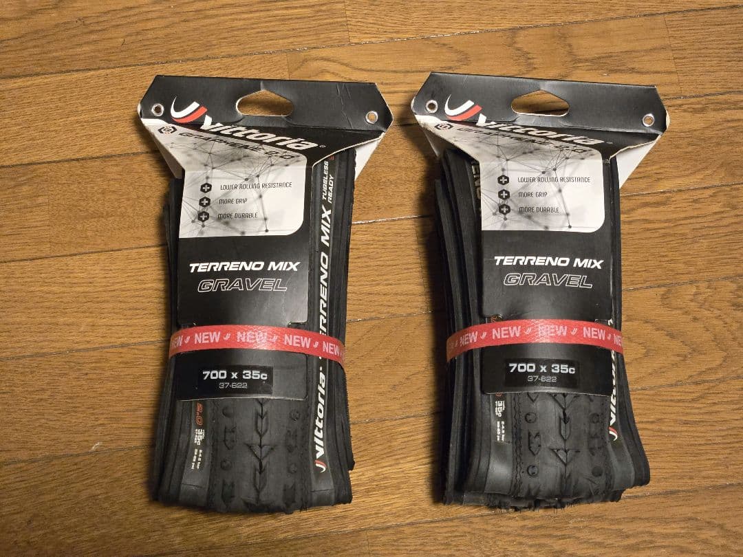 Terreno Mix グラベルタイヤ 700 x 35c　2本セット