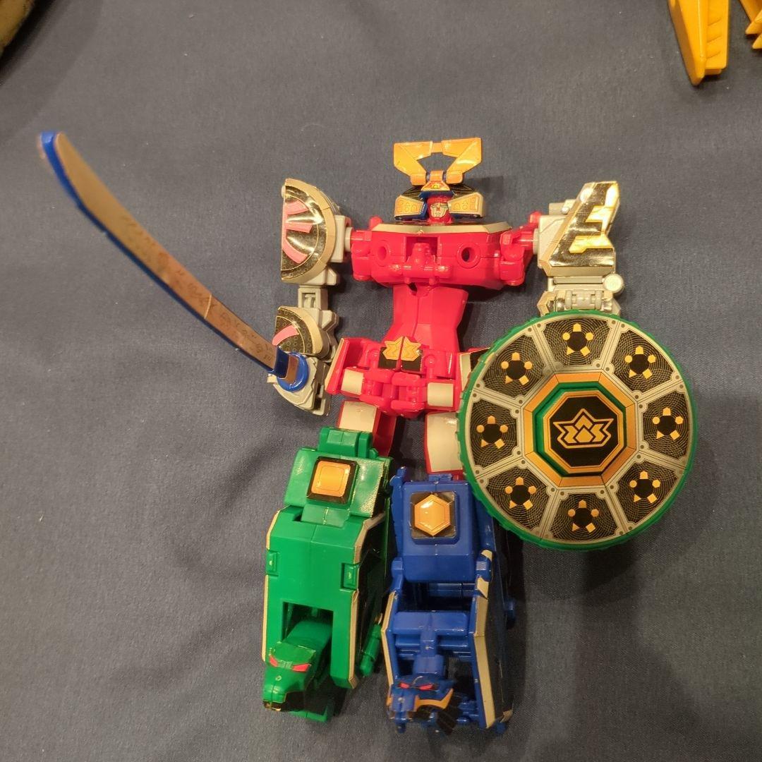 BANDAI ミニプラ　シンケンジャー　セット