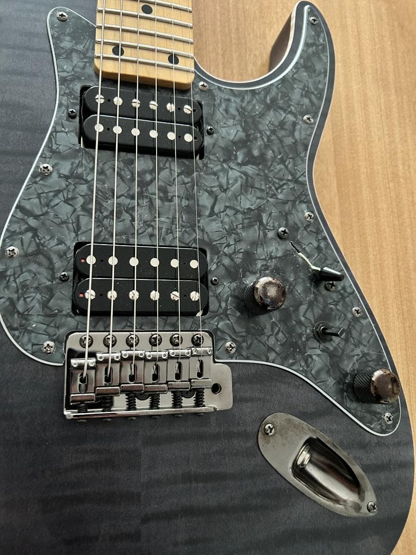 【新品同様】COMBAT GUITARS オーダー品　ストラトキャスタータイプ