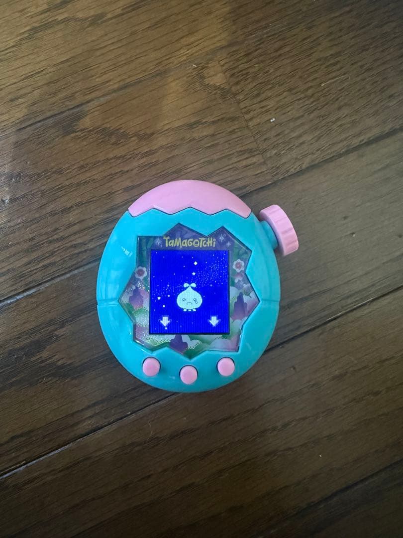 たまごっちパラダイス(ケース付き)