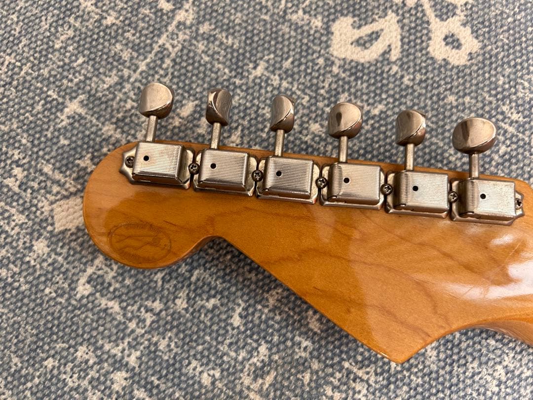 フェンダーカスタムショップ 1991年　62年ストラト　ホワイトブロンド