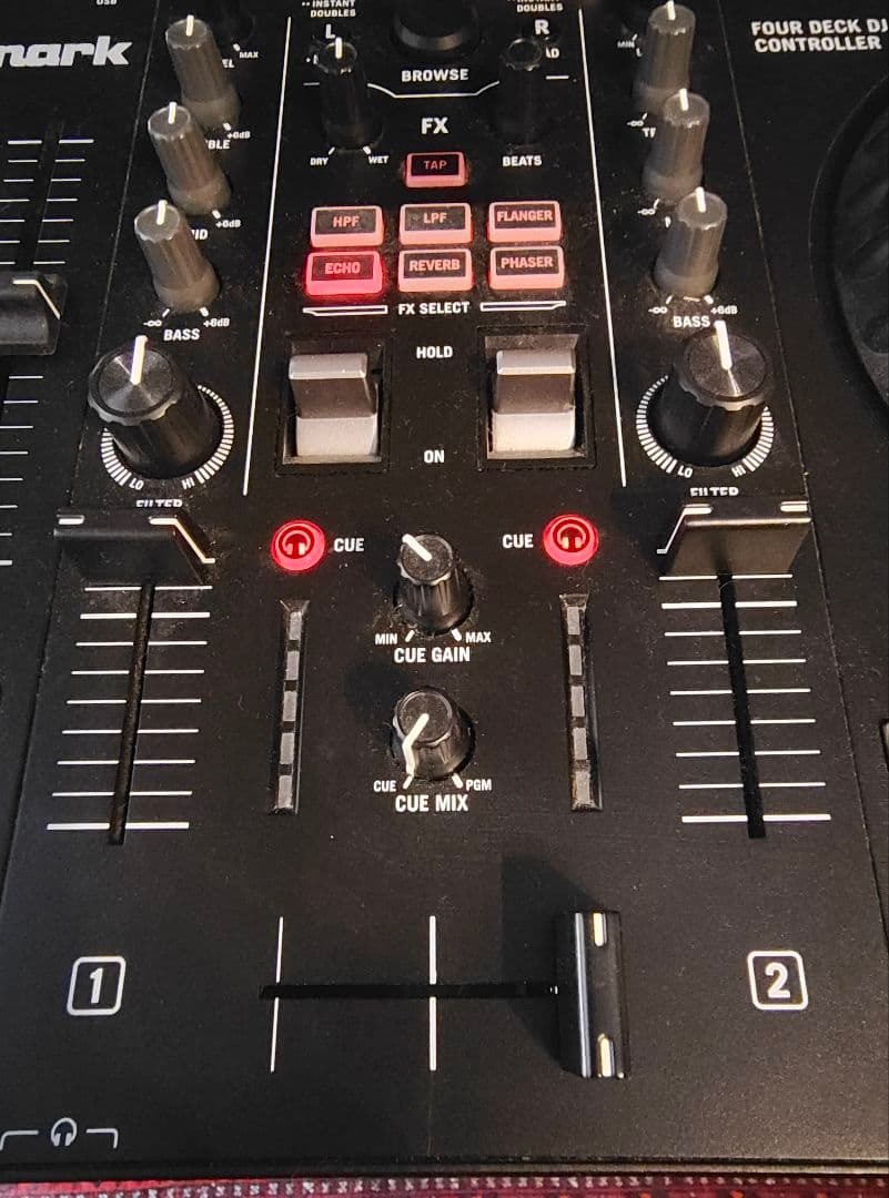 DJコントローラー Numark MIXTRACK PLATINUM FX