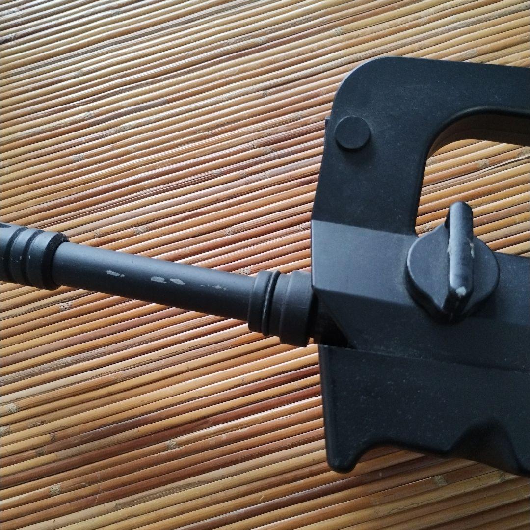 FA-MAS 5.56-F1 電動ガン ブラック