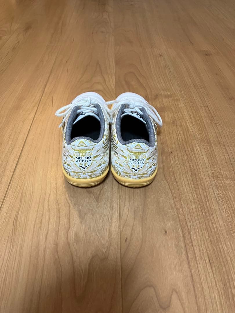 Mizuno モレリア ネオ 3 ジュニアサッカーシューズ 21㎝