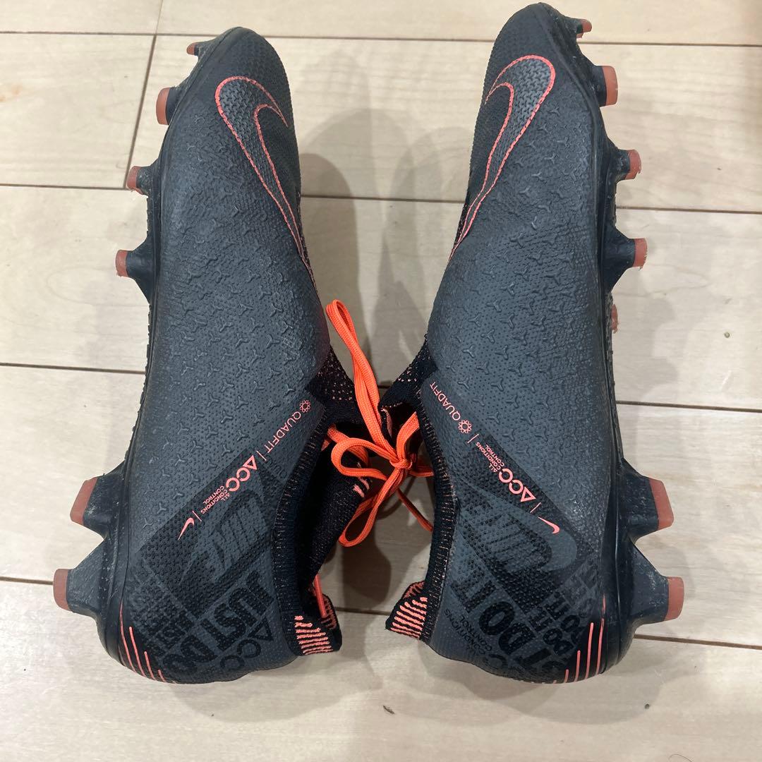 サッカースパイク　ナイキ　ファントムビジョン　エリート fg 27cm