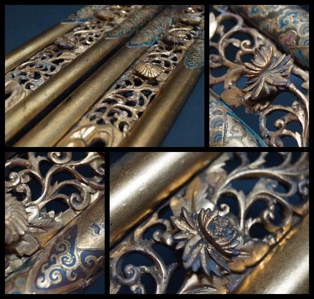 江戸末期 細工透かし彫り『菊唐草』 金箔塗り『霊芝流れ雲図』木造飾り柱(一対)