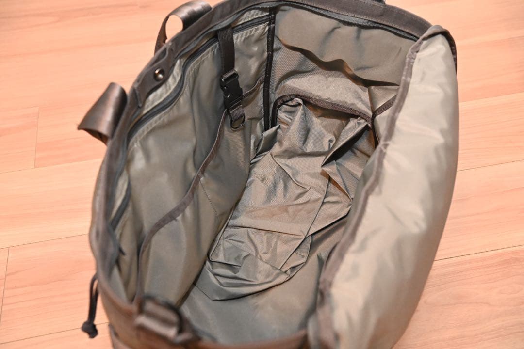 【美品】ブリーフィング　ボストンバッグ　ゴルフ　カーキ　BRG231T33