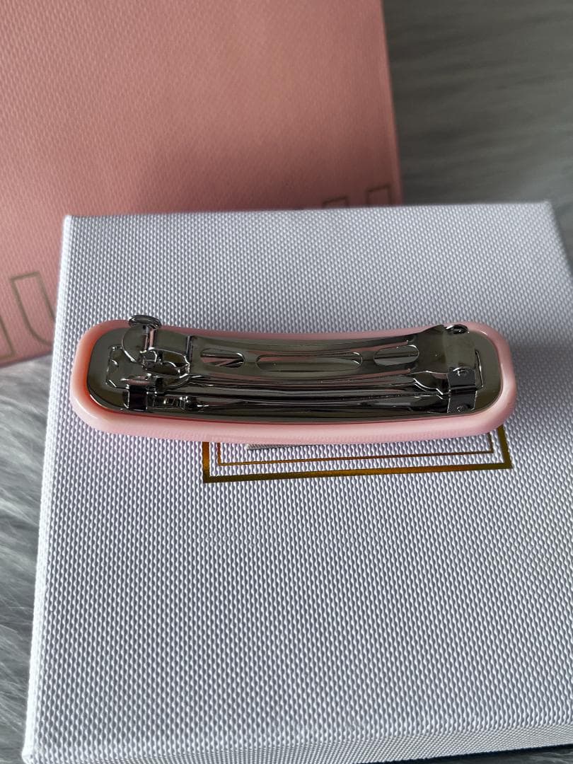 ヘアピン ピンク