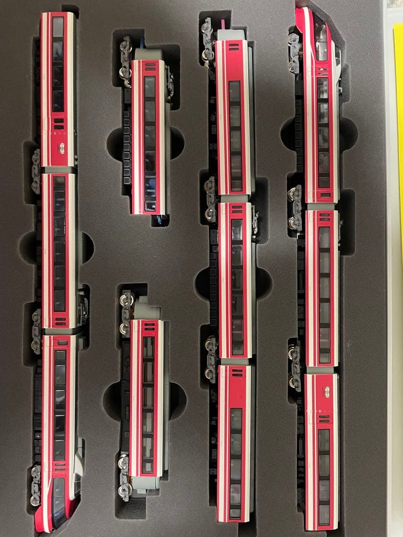 小田急ロマンスカ—LSE7000形（新塗装）