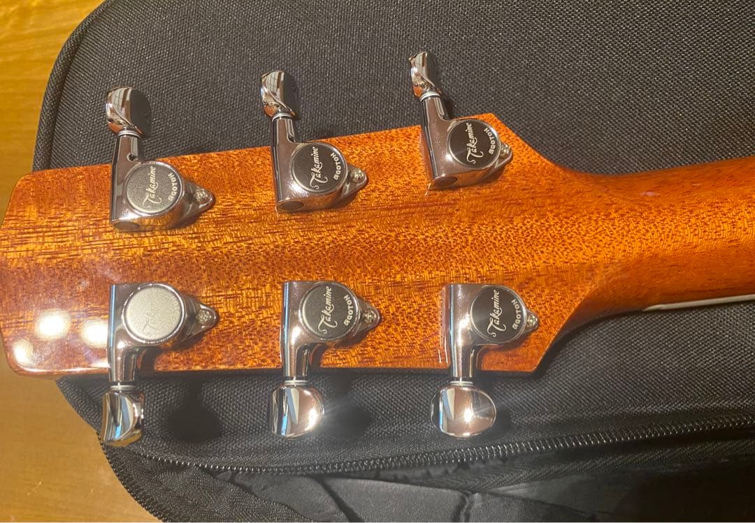 Takamine PTU131KC N ハワイアンコア エレアコ　超美品