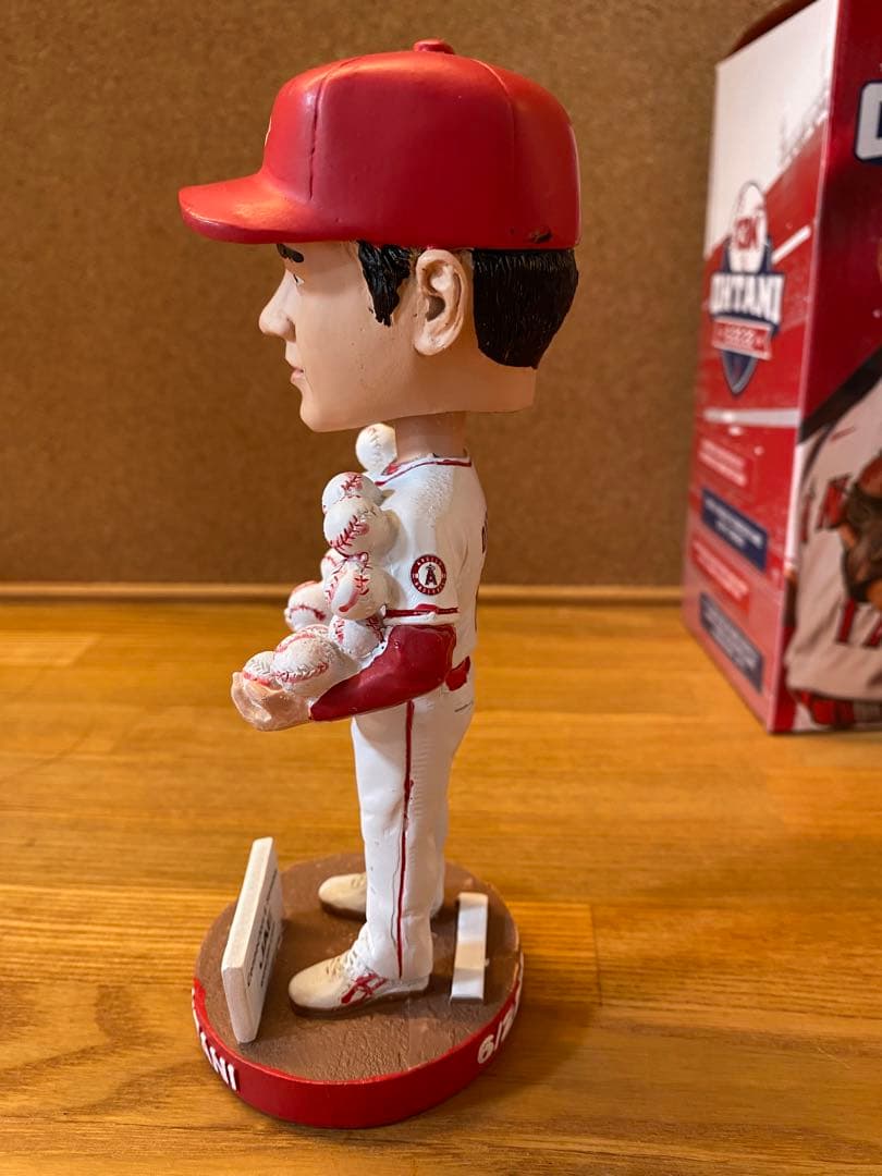 大谷翔平　ギブアウェイ　フィギュア　非売品