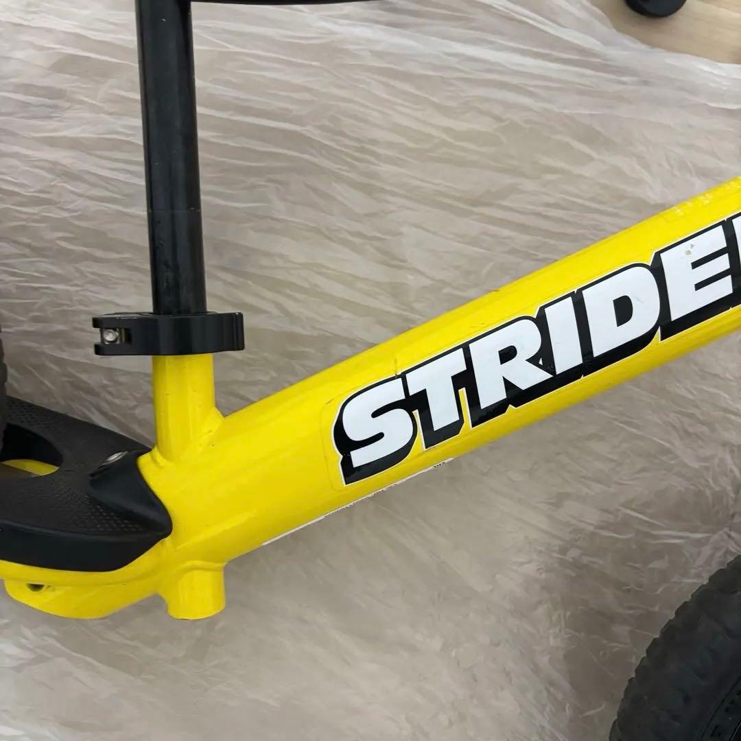 STRIDER スポーツ　12インチ イエロー　ストライダー