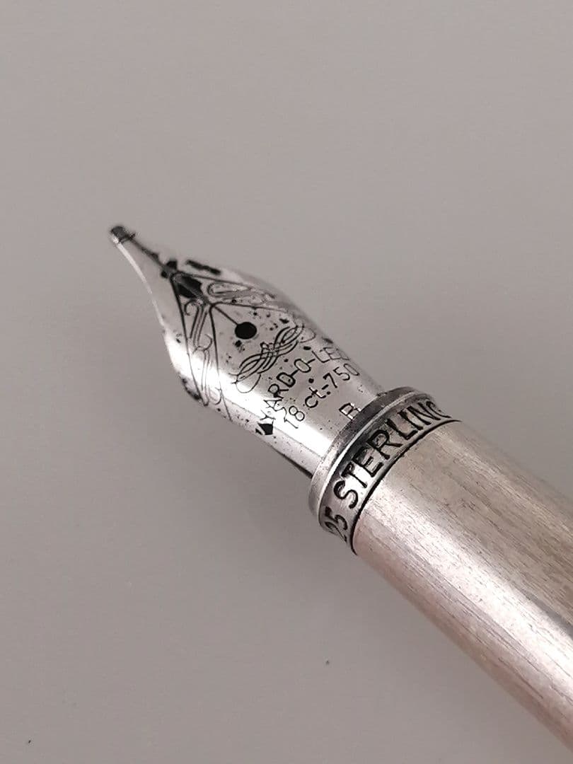 ヤード・オ・レッド 万年筆