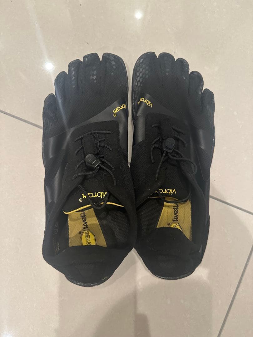Vibram FiveFingers シューズ 24.5