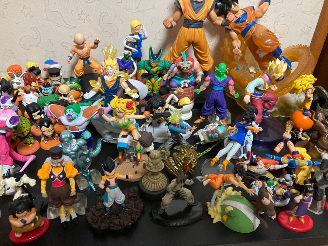 ドラゴンボールグッズ 大量まとめ売り 傷みあり