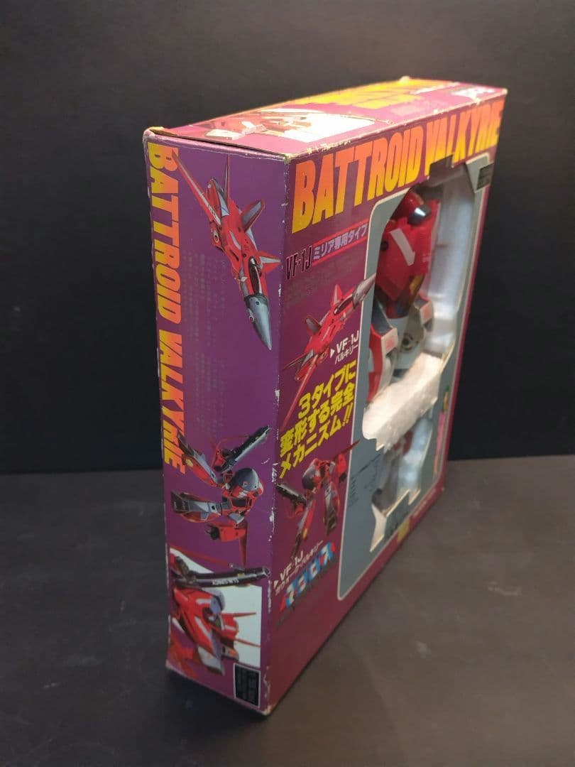 タカトクトイス超時空要塞マクロス VF- 1J バルキリー ミリア専用タイプ