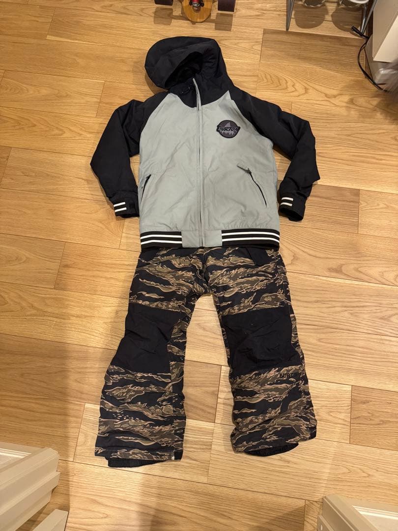 【希少】キッズ用 Burton DRYRIDE 122-137 セット CAMO