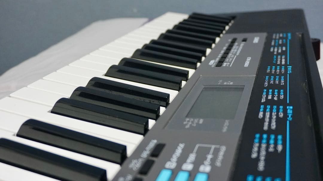 CASIO CTK-2550 電子キーボード｜美品・付属品あり