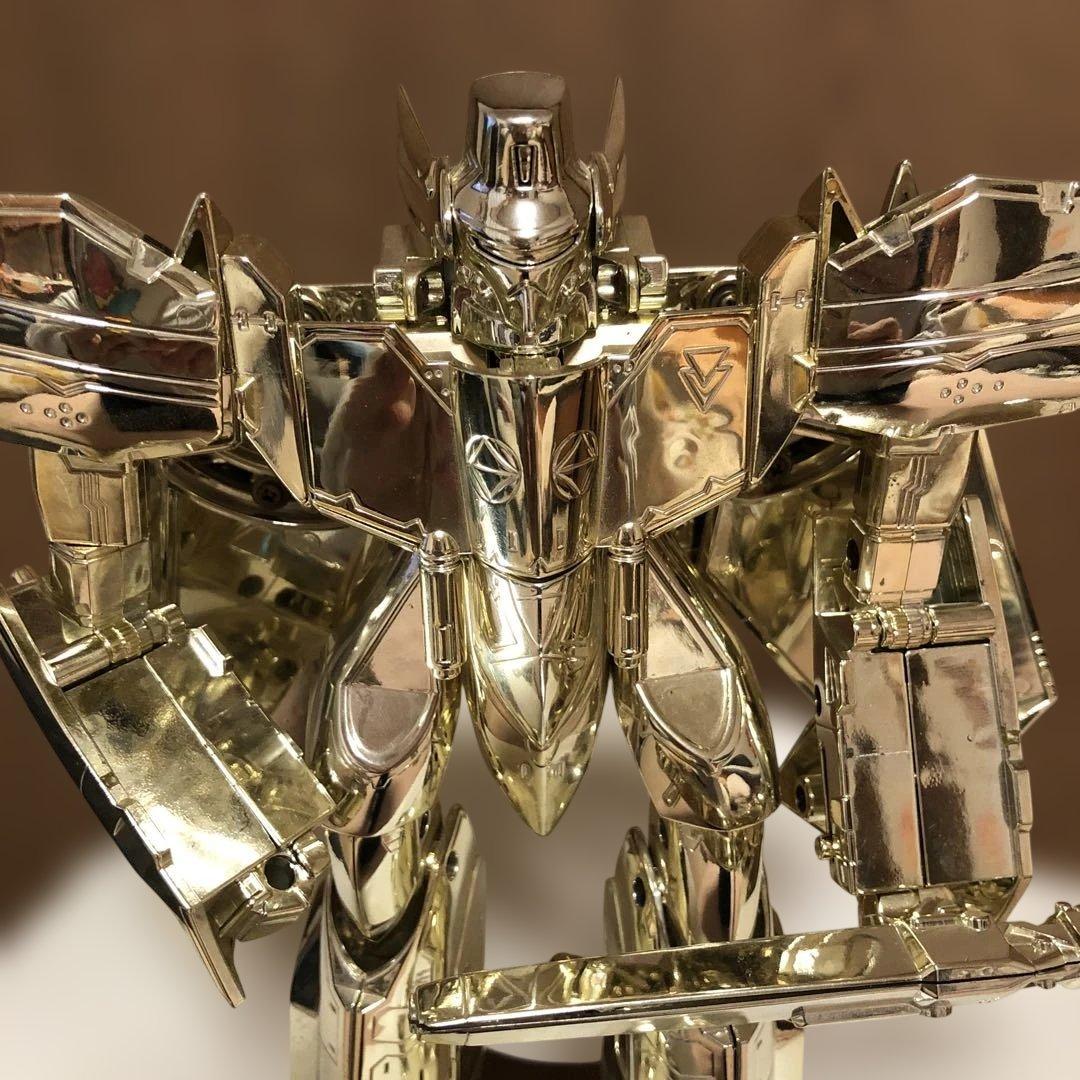 超激レア　限定版ＤＸステルスバルキリーＶＦ-17Ｓゴールドメッキバージョン