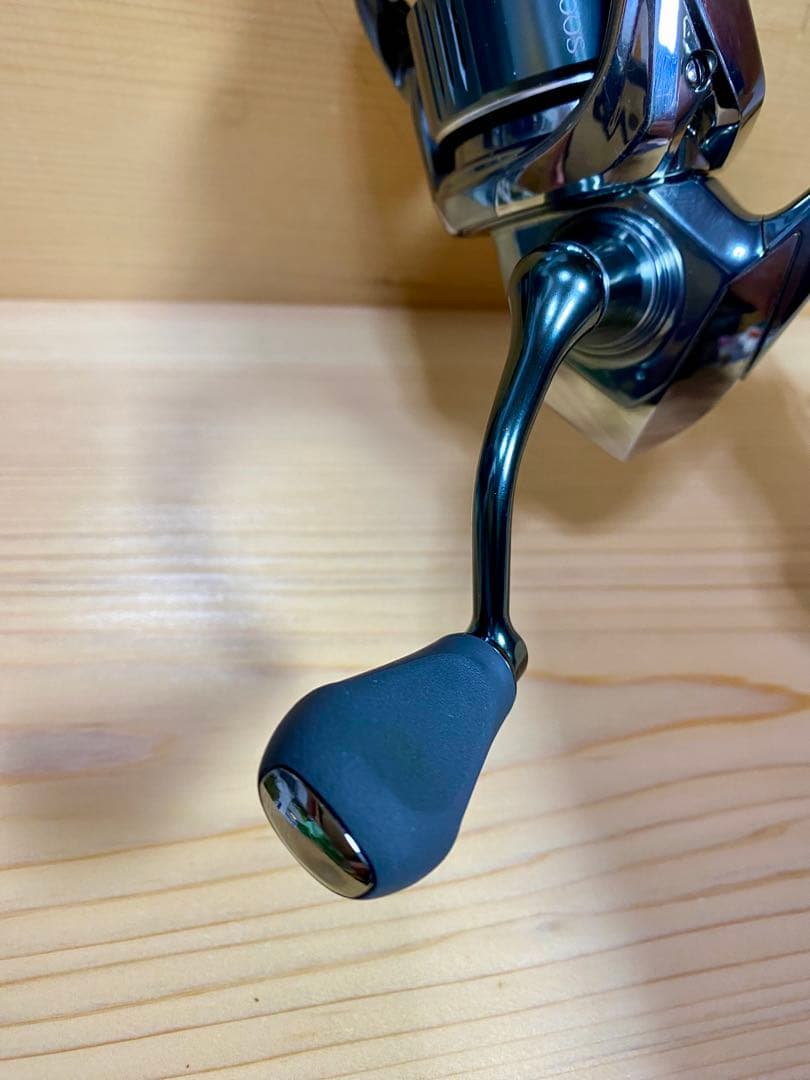 22STELLA スピニングリール C2500S 中古美品