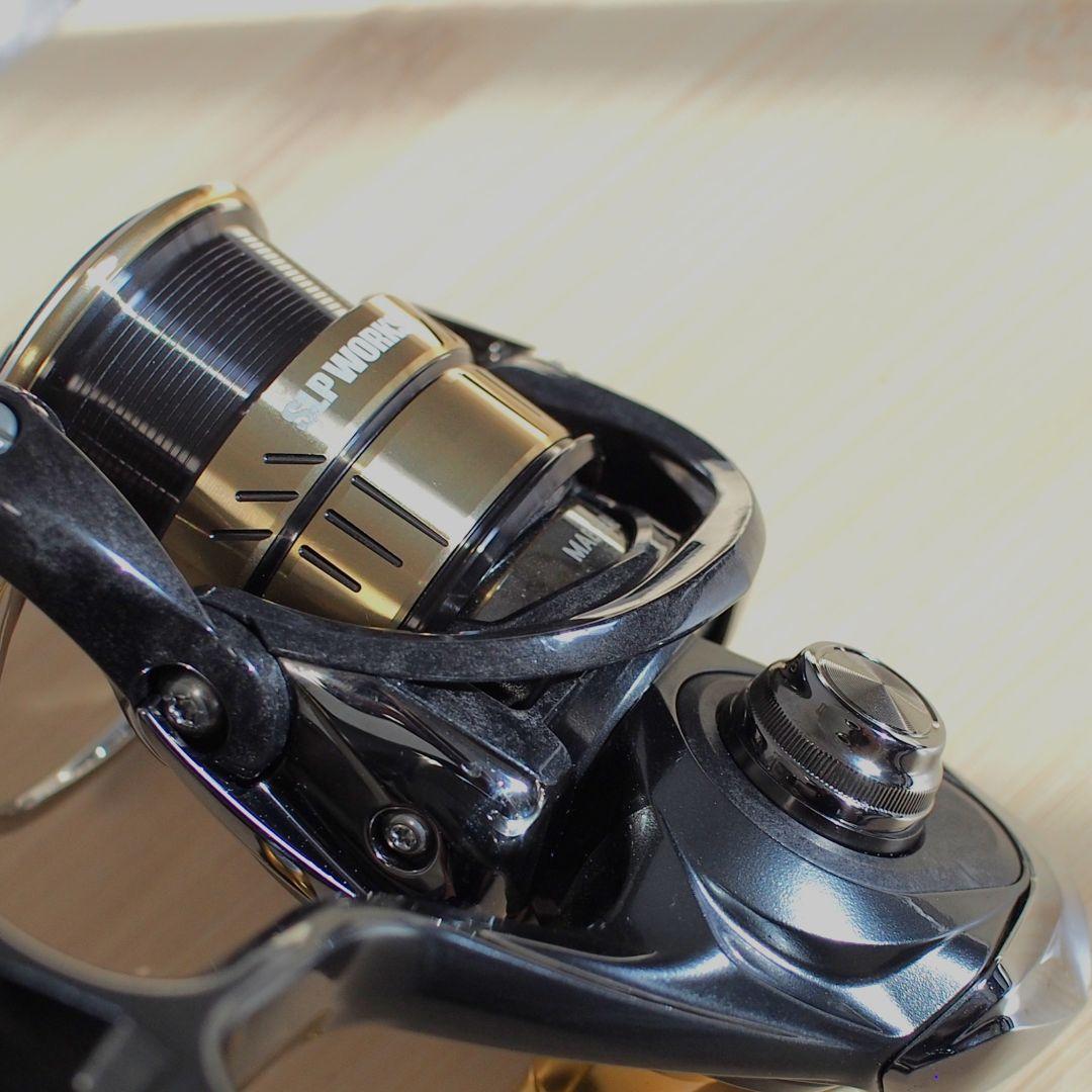 【 20 LUVIAS FC LT 2000S-XH 】ダイワ ルビアス