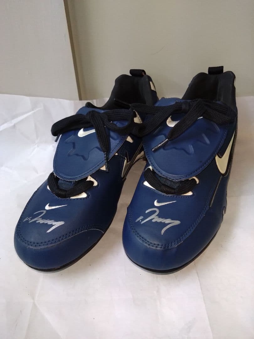 野茂英雄直筆サイン(両足)入りベースボールスパイク未使用11.5(29.5cm)
