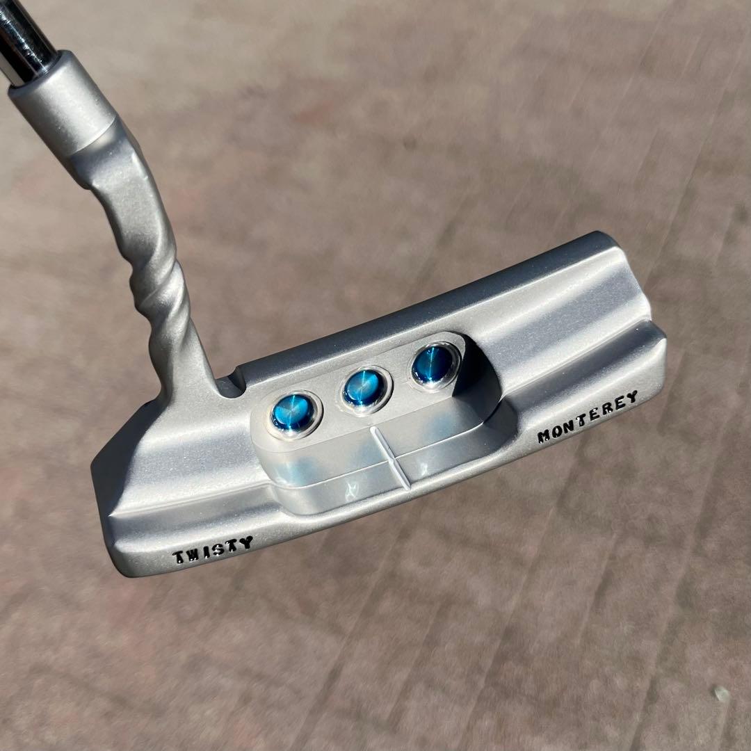 カリフォルニア モントレー ビーズブラスト ツイストネック 刻印入り 極美品