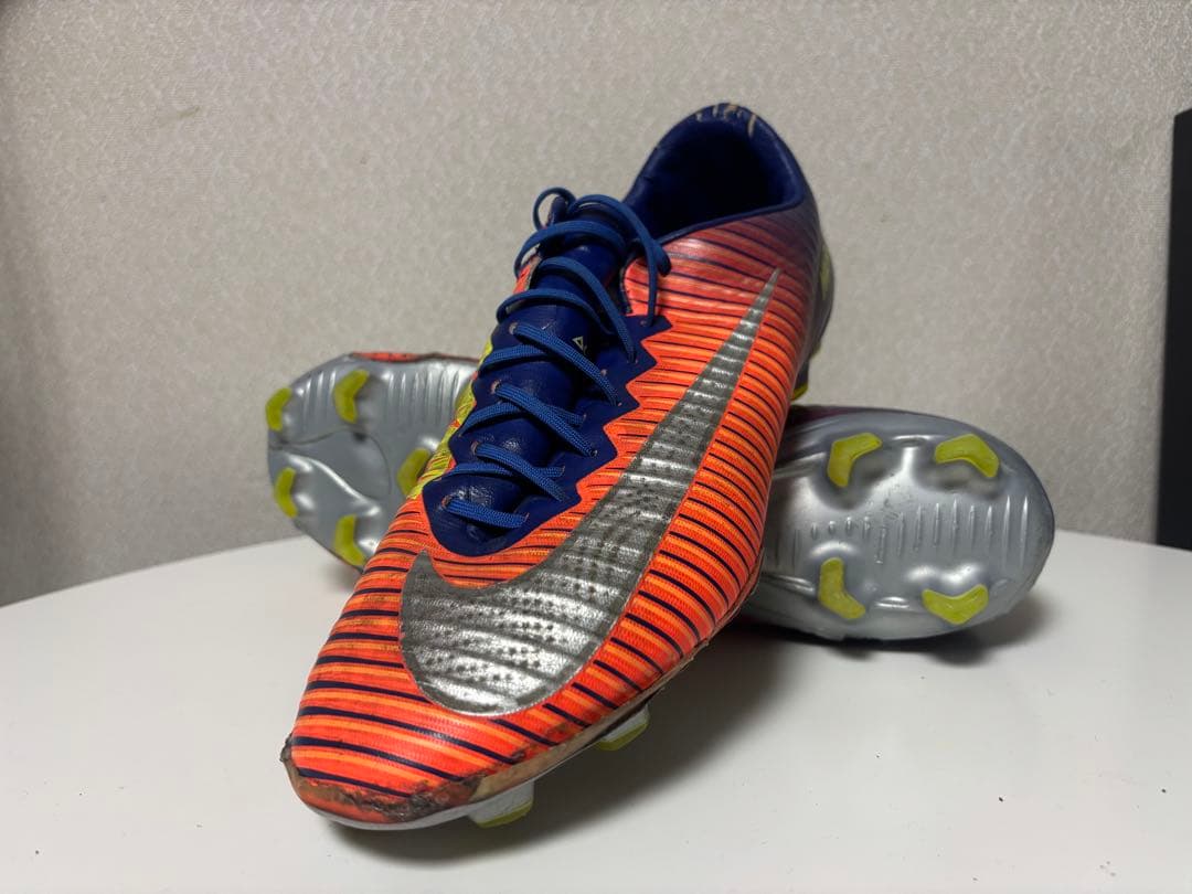 ナイキ マーキュリアル ヴェイパー 11(XI) FG