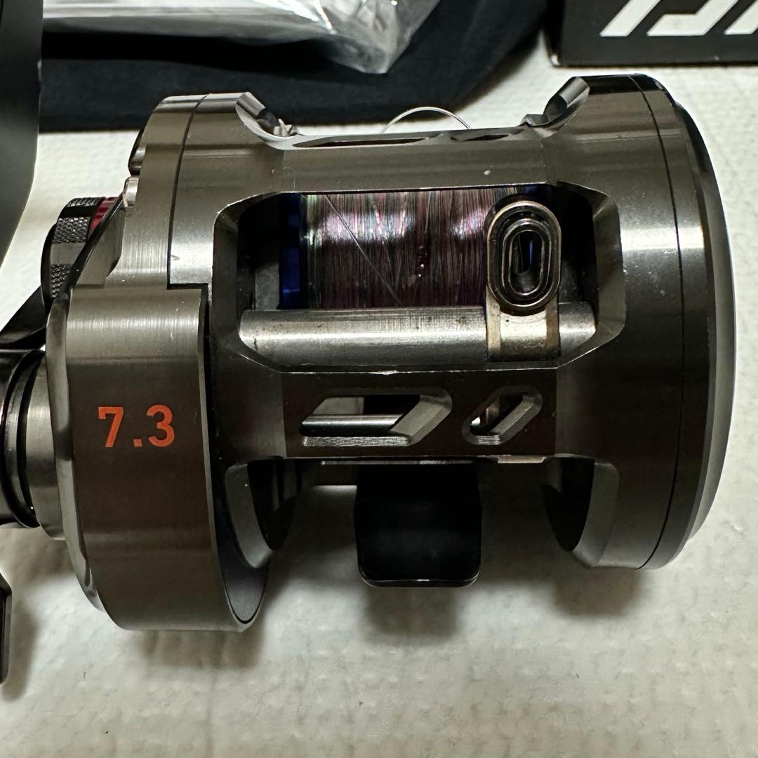 ダイワ ソルティガ BJ 200 SH 右ハンドル