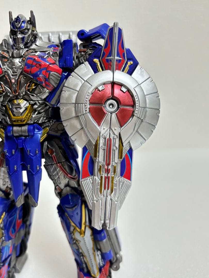 トランスフォーマー TS-03 オプティマスプライム 最後の騎士王　塗装完成品