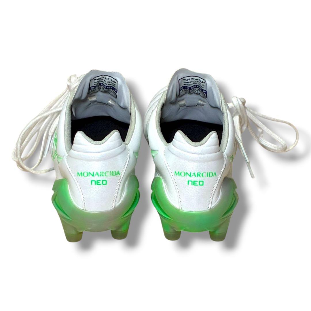 【美品】モナルシーダNEO III ELITEサッカー／フットボール22.5cm