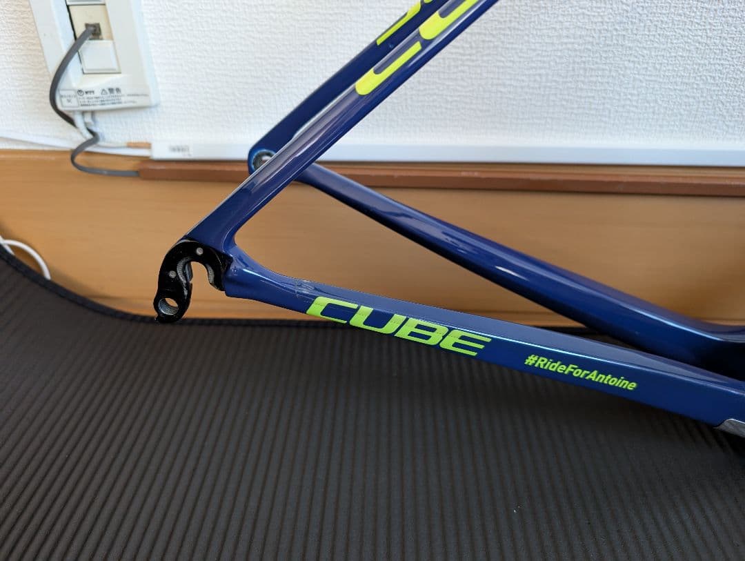 CUBE LITENING C:68 Wanty 52サイズ