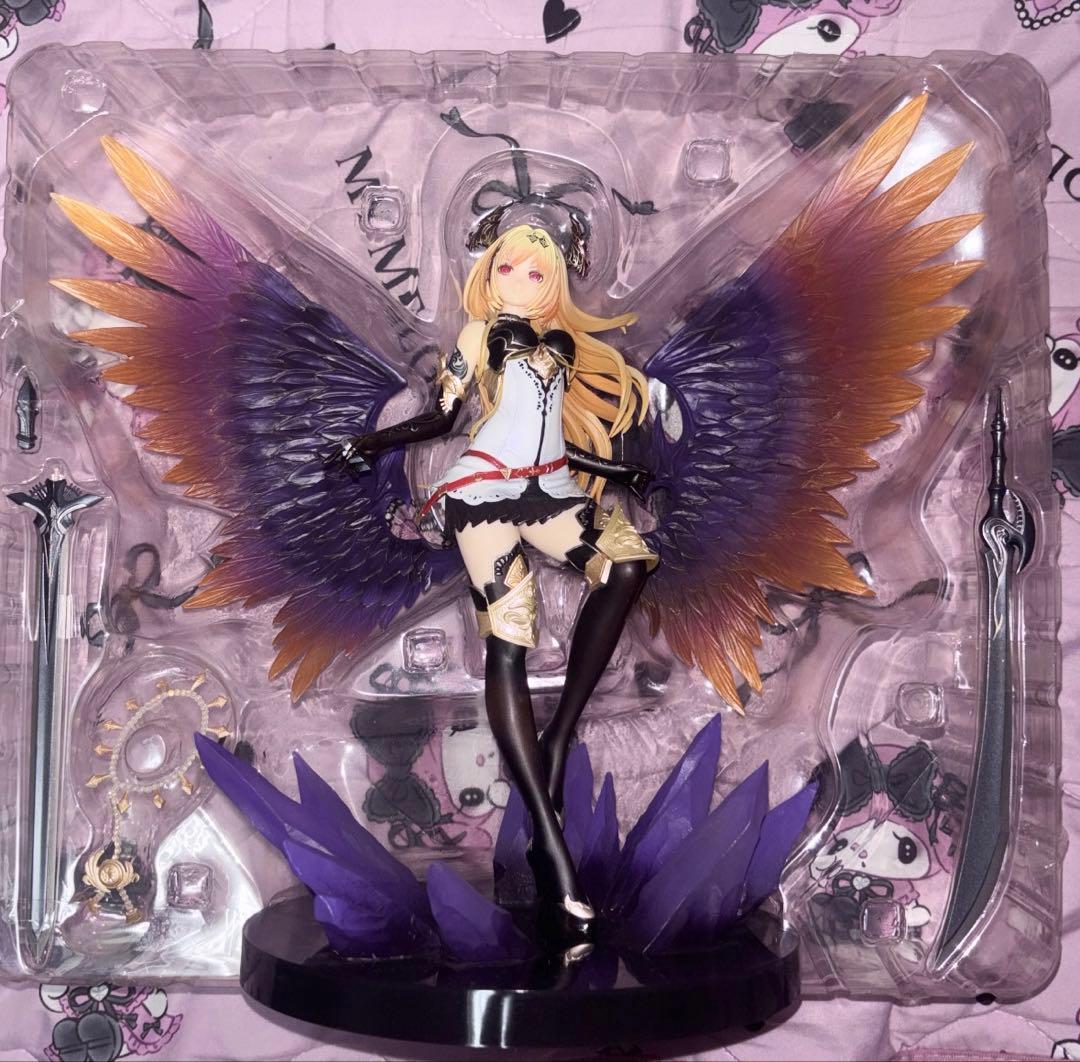 コトブキヤ 神撃のバハムート ダークエンジェル・オリヴィエ1/8 スケール