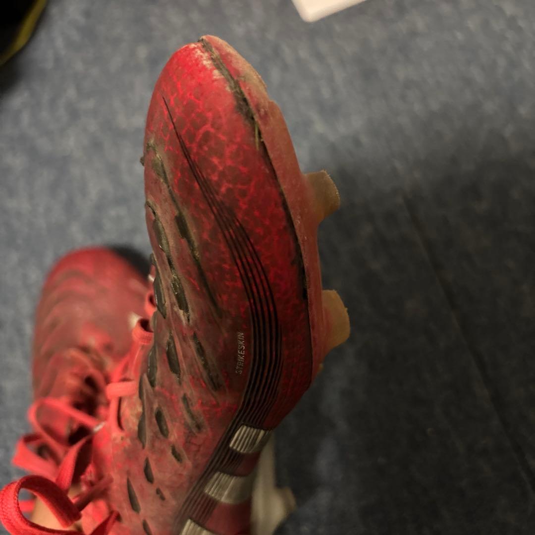 プレデタースパイクトップモデル