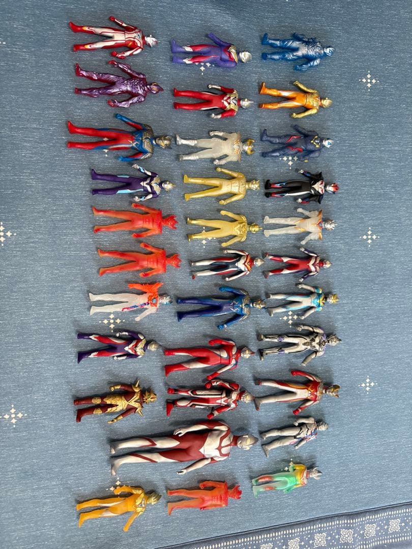 ウルトラマンフィギュアセット 約40体＋保管用箱セット