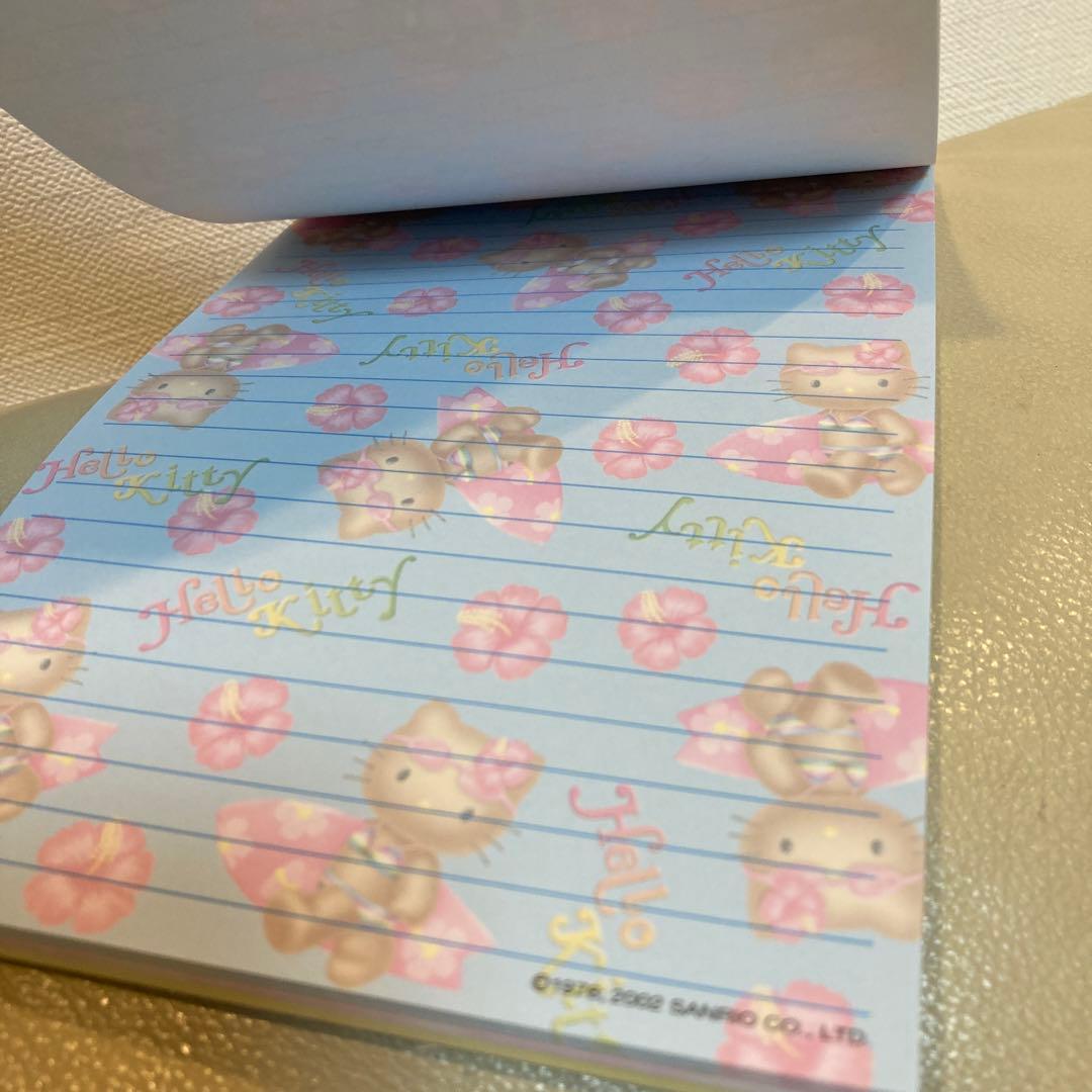 日焼けハローキティ サーフボードデザイン ハワイアン ハイビスカス　平成レトロ