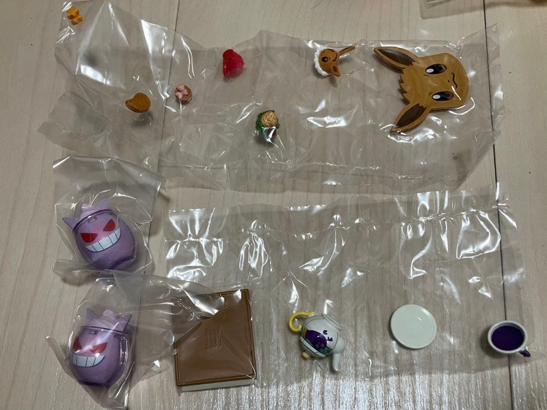 ポケモン　グッズ　まとめ売り　ぬいぐるみ　クリアファイル　指人形　プロモカード