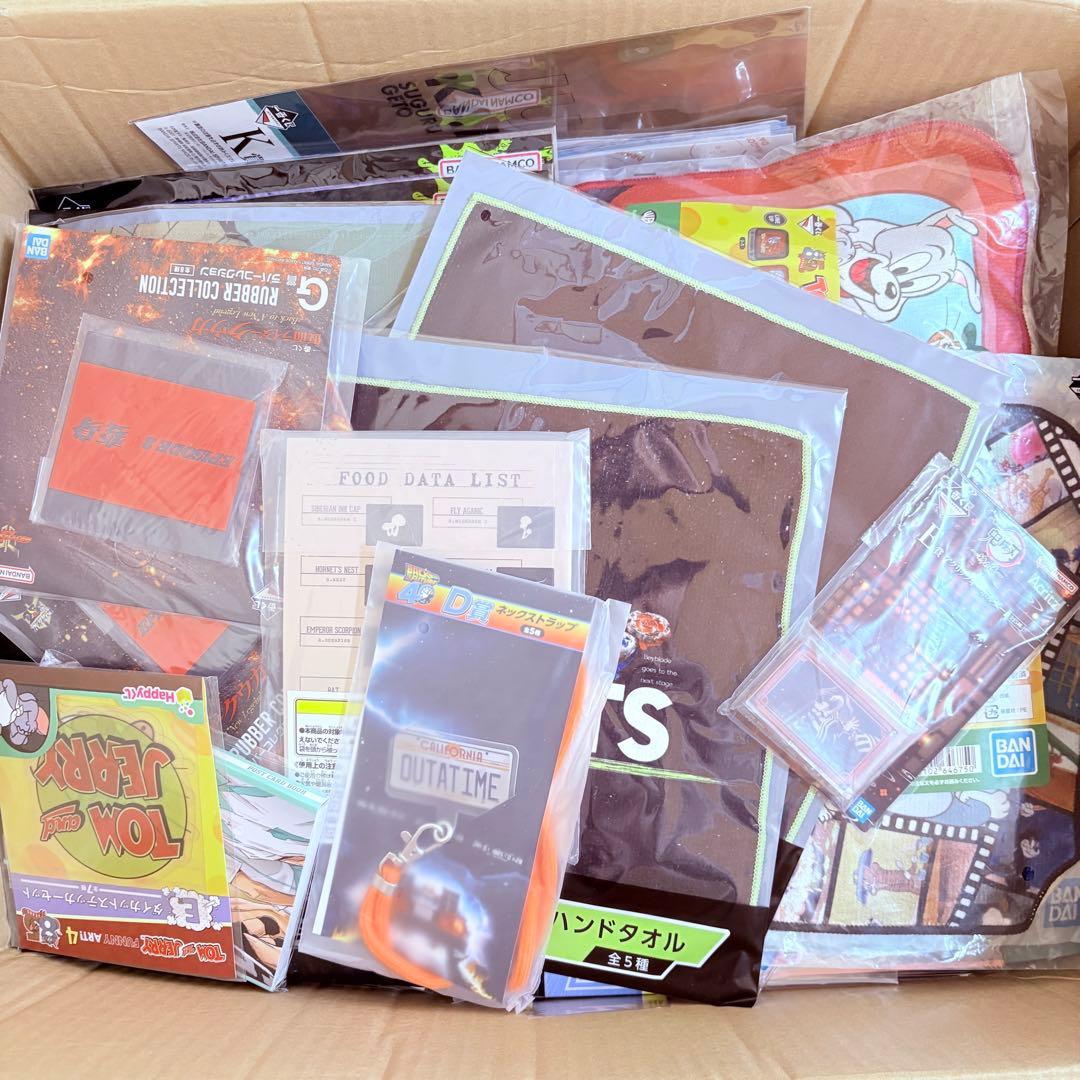 140サイズ 16kg 200点以上 アニメグッズ 一番くじ 下位賞 まとめ売り