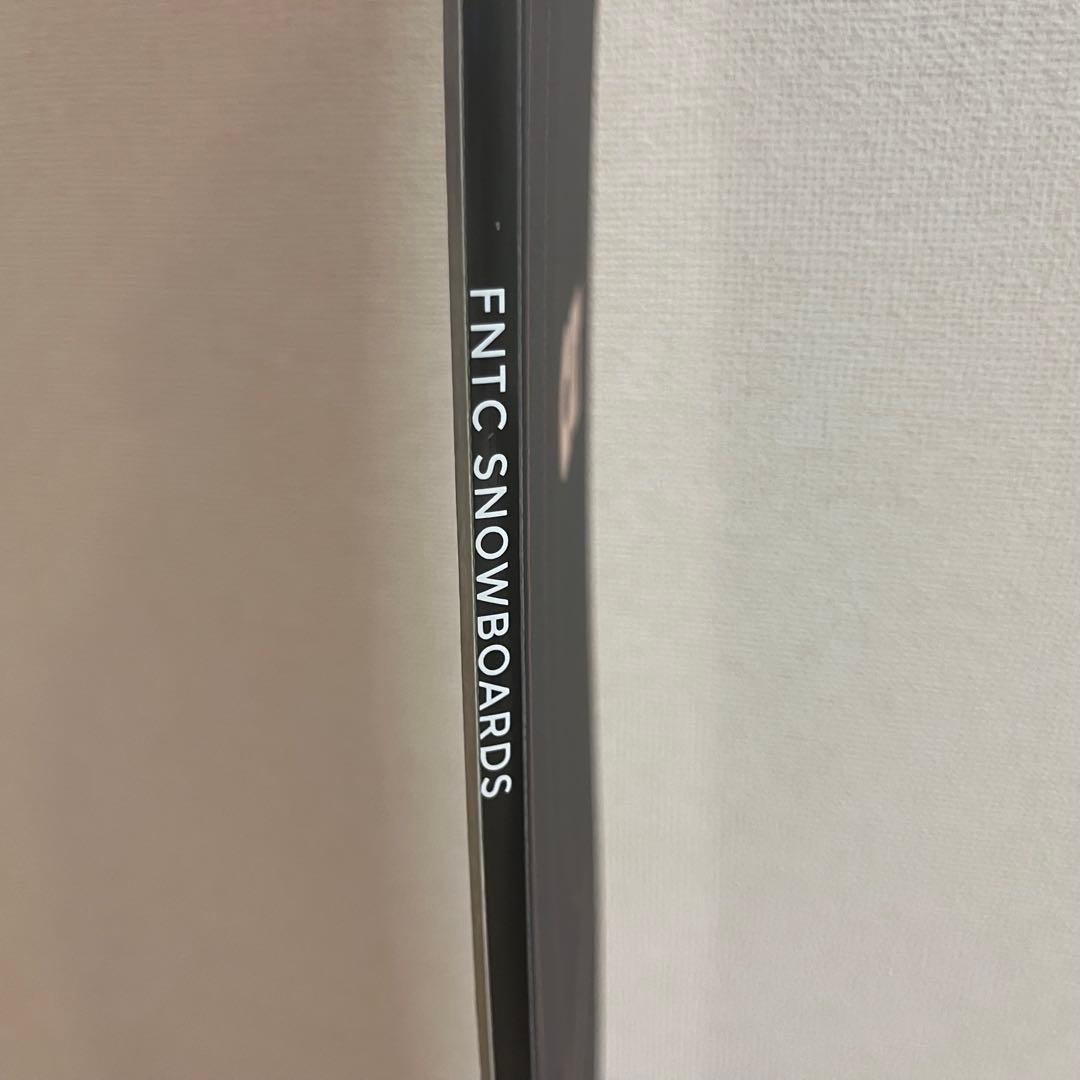 ✨新品未使用✨FNTC CAT 147cm ダブルキャンバー　スノーボード