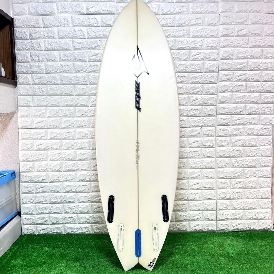 ジャスティス　サーフボード　タジマシェイプ　クアッド　フューチャー　良好　5’8