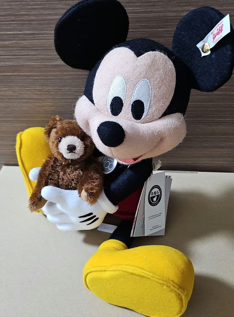 ディズニー創立100周年記念制作