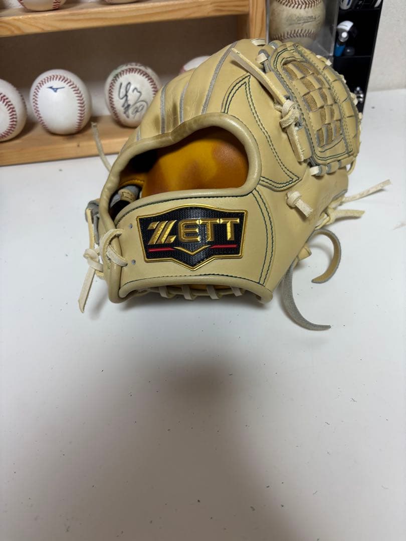 ゼット　プロステイタス　硬式内野用　グローブ　源田モデル