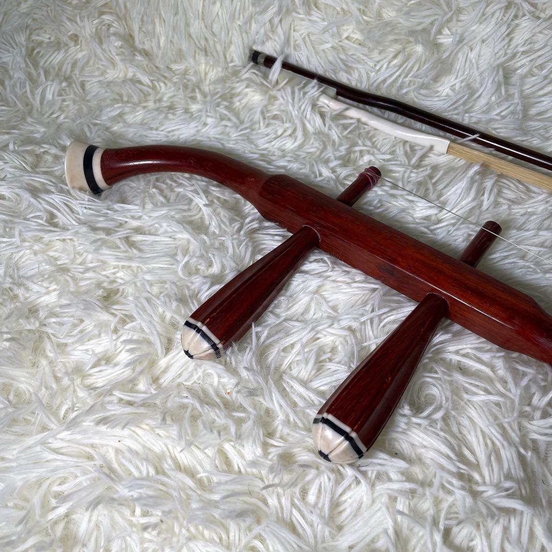 二胡弦楽器　付属品多数