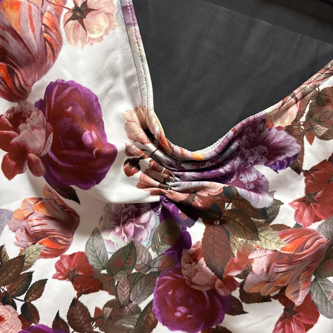 フラワープリント ノースリーブレオタード stina