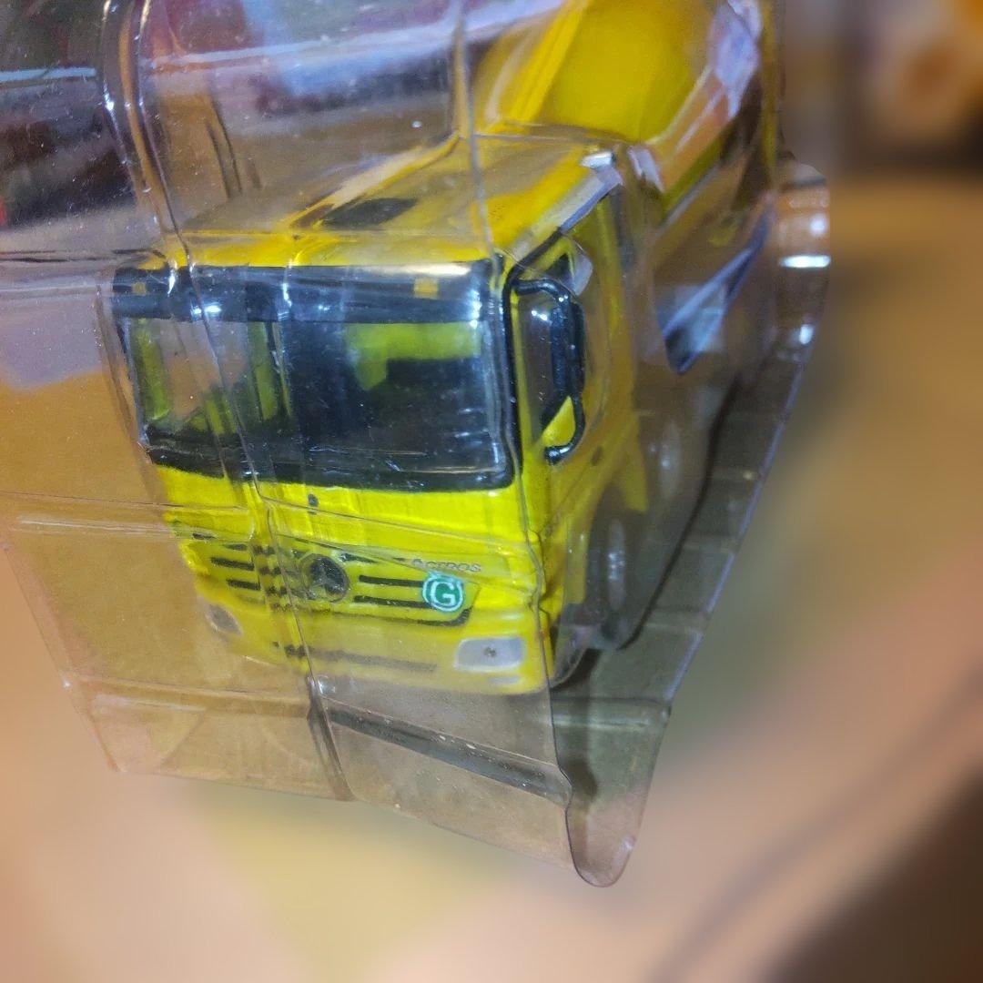 LIEBHERR HTM 904 トラックミキサー　　1/50